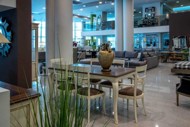 Κλασική Τραπεζαρία Petikidis Epiplo 41