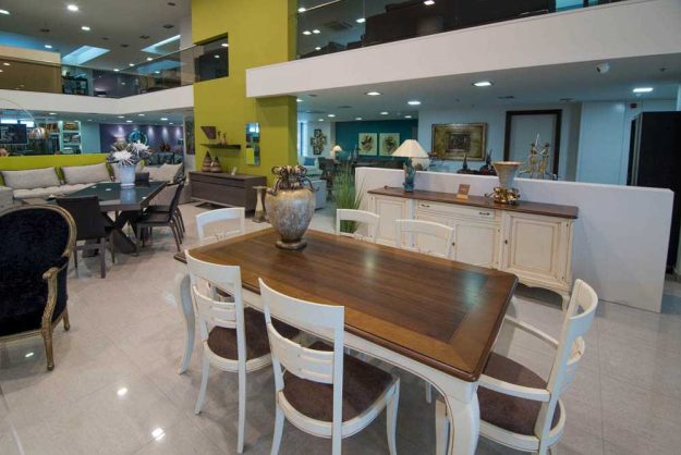 Κλασική Τραπεζαρία Petikidis Epiplo 53