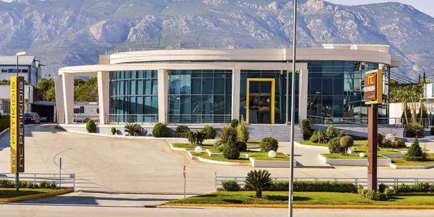 Κλασική Τραπεζαρία photo3