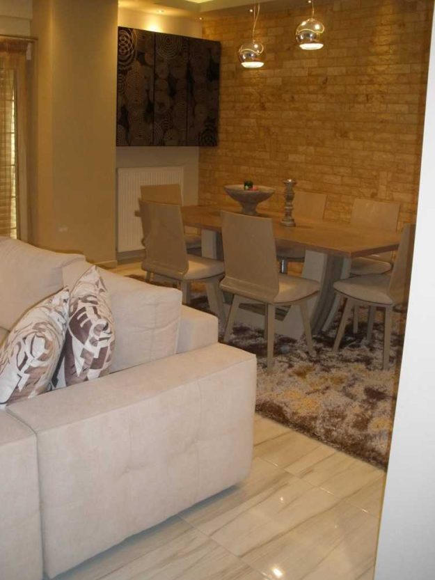 Κλασική Τραπεζαρία 5 o e1449856476349