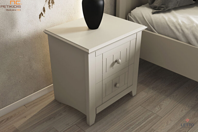 Κρεβατοκάμαρα Ισαβέλλα με λάκα σε μπεζ χρώμα. Ιδανική για κλασσικό και country style. Διατίθεται σε μεγάλη ποικιλία χρωμάτων. Λεπτομέρεια κομοδίνου.