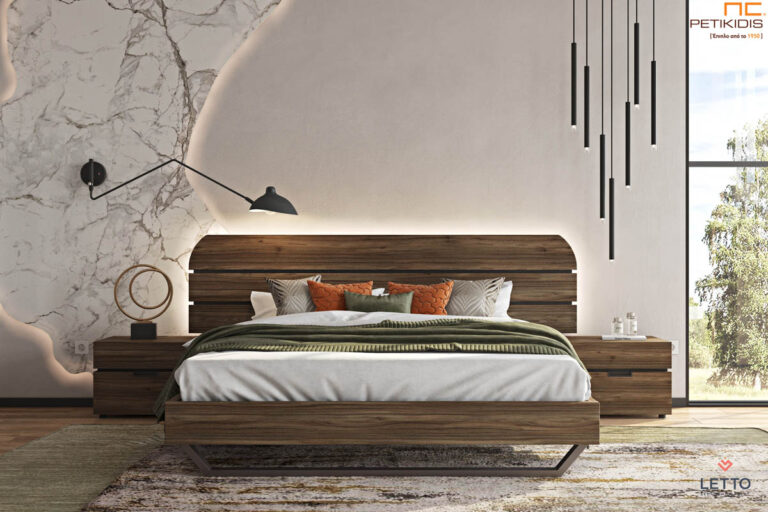 Κρεβατοκάμαρα Cosmos σε τεχνητό καπλαμά. Μοντέρνα αισθητική με minimal design. Το κεφαλάρι διαθέτει φωτισμό. Το ποδαρικό είναι διάτρητο δίνοντας μια ανάλαφρη αίσθηση στο κρεβάτι.