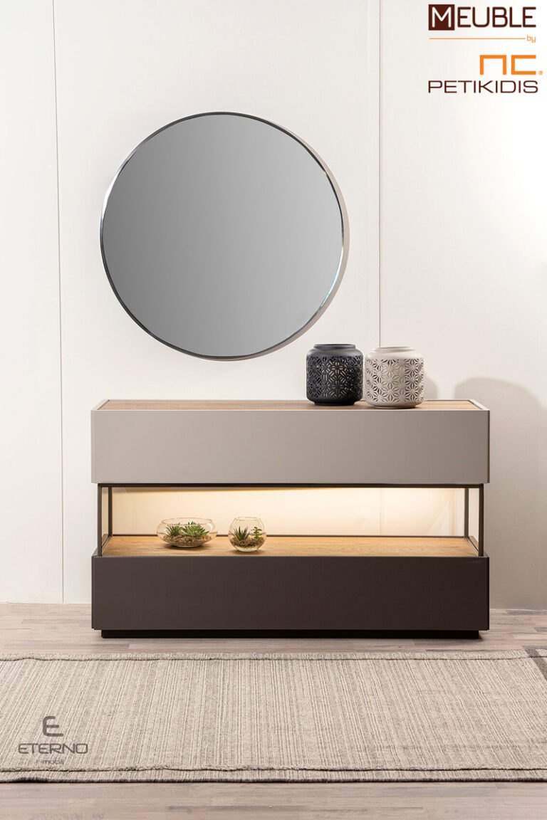 Τουαλέτα και καθρέφτης Easy. Σε μοντέρνο και μίνιμαλ σχεδιασμό, κατασκευασμένα από φυσικό ξύλο δρυς ρουστίκ και λάκα γκοφρέ σε ποικιλία χρωμάτων και συνδυασμών. Χαρακτηριστικά τα μεταλλικά στοιχεία και ο κρυφός φωτισμός της.