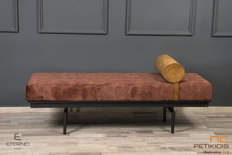 Πάγκος Balance με μεταλλική βάση και λάκα. Ύφασμα αλέκιαστο και αδιάβροχο.