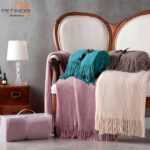 Ριχτάρι διακοσμητικό Plaid Koala Revert σε τέσσερις αποχρώσεις τιρκουάζ, μπεζ,γκρι και εκρου.