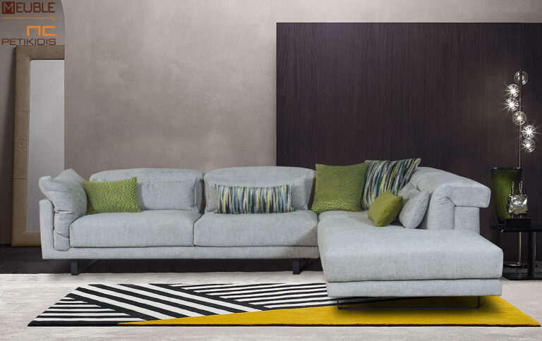 Γωνιακός καναπές Genesis σε μοντέρνα μίνιμαλ γραμμή με μεταλλικά πόδια. Το ύφασμά του είναι αδιάβροχο και αλέκιαστο και διατίθεται σε ποικιλία χρωμάτων. Διαθέτει ανακλήσεις στα μαξιλάρια πλάτης που τον καθιστούν άνετο και πρακτικό.