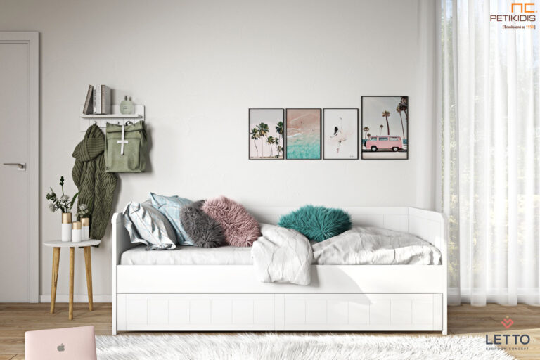 Καναπές κρεβάτι Ισαβέλλα σε λευκή λάκα. Διαθέτει συρόμενο μηχανισμό δεύτερου κρεβατιού. Παράγεται σε μεγάλη ποικιλία χρωμάτων.