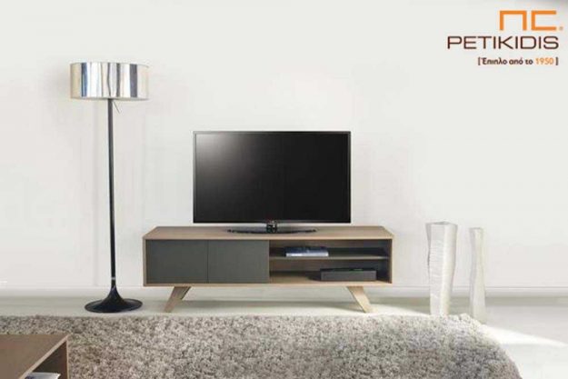 Έπιπλο τηλεόρασης Sixt από ξύλο δρυ και λάκα.