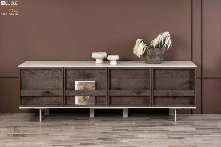 Μπουφές Libre κατασκευασμένος από ρουστίκ δρυς σε συνδυασμό με λάκα. Μοντέρνο και λειτουργικό σχέδιο με πολλούς αποθηκευτικούς χώρους και πρωτότυπο άνοιγμα στις πόρτες. Υπάρχει η δυνατότητα αλλαγής υλικών και χρωμάτων.