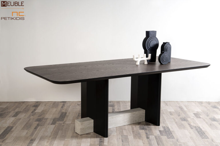 Τραπέζι Solid από ξύλο δρυς, λεπτομέρεια λάκας και κεραμικό υλικό. Μοντέρνο και minimal διατίθεται σε μεγάλη ποικιλία χρωμάτων και διαστάσεων.