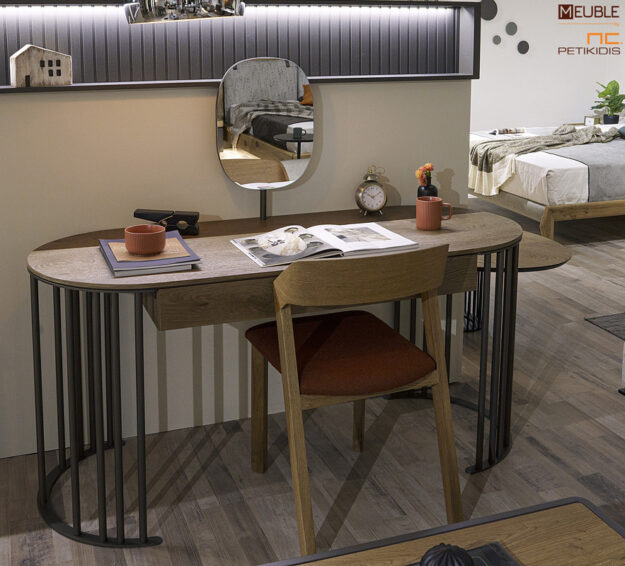 Λεπτομέρεια. Γραφείο shape. Μοντέρνος και έξυπνος σχεδιασμός κατασκευασμένη από ξύλο δρυς, λάκα, μεταλλικό σκελετό και καθρέφτη. Κατασκευάζεται και χωρίς καθρέφτη.