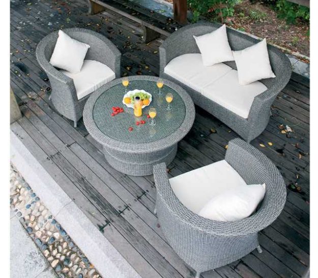 Κλασική Τραπεζαρία garden21