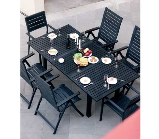 Κλασική Τραπεζαρία garden22