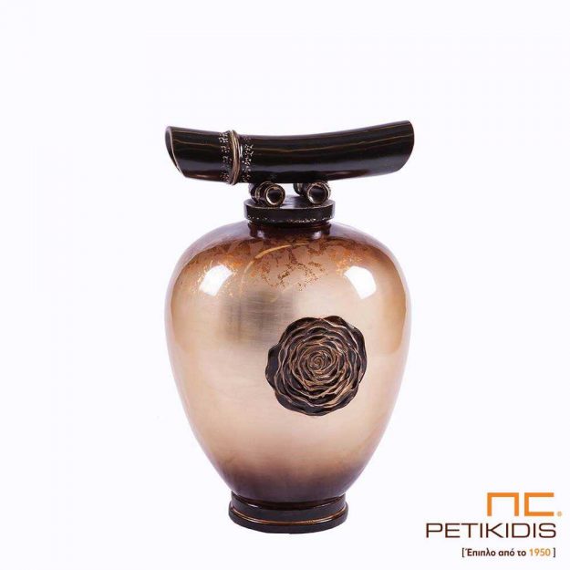 Επιτραπέζιο διακοσμητικό αντικείμενο 'Floral' από πολυπροπυλαίνιο σε καφέ, μπεζ και μαύρες αποχρώσεις. Οι διαστάσεις του είναι 50cm ύψος και 30cm διάμετρο στο φαρδύτερο σημείο του.