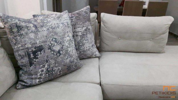 Κλασική Τραπεζαρία Γιώργος & Σωτηρία: Μαξιλάρια