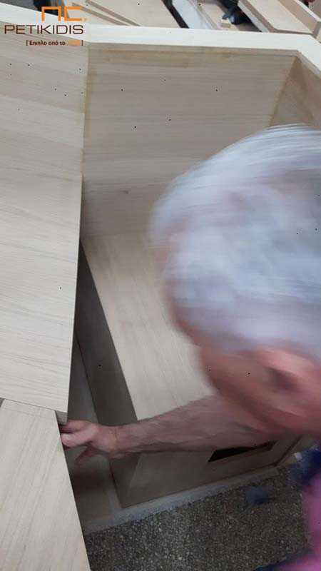 Κλασική Τραπεζαρία Έπιπλα Ιατρείου - Εργαστήριο