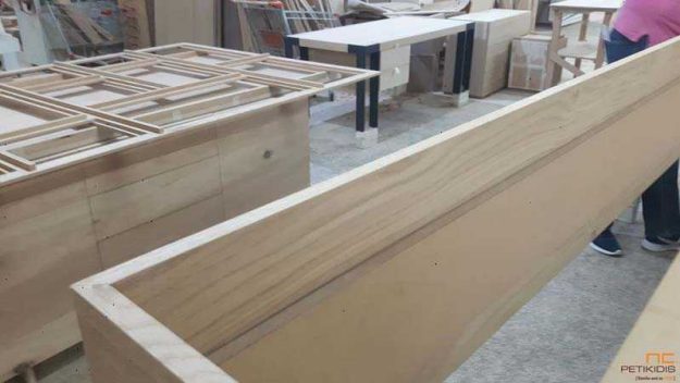 Κλασική Τραπεζαρία Έπιπλα Ιατρείου - Εργαστήριο