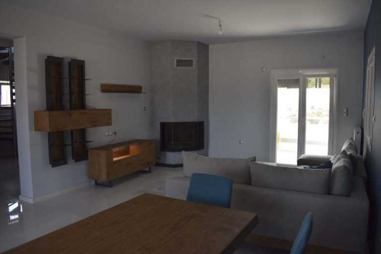 Μανώλης & Βίκυ