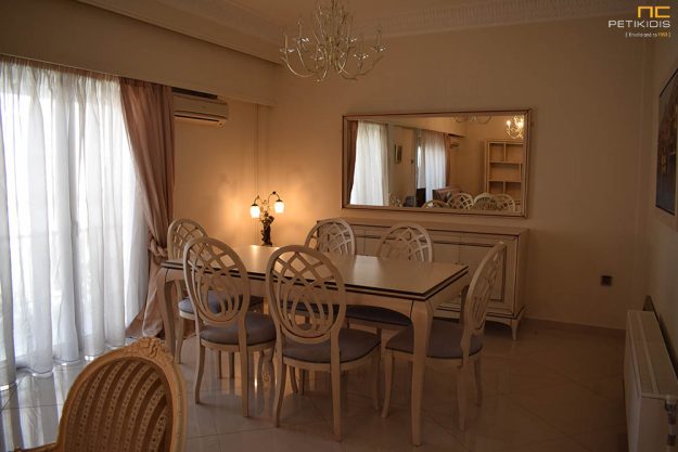 Κλασική Τραπεζαρία Κλασική Τραπεζαρία Πατίνα