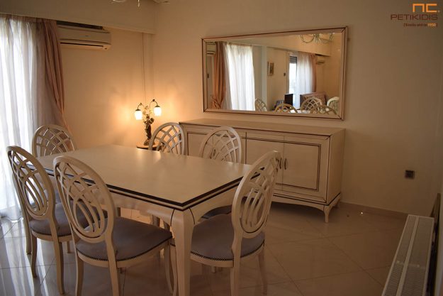 Κλασική Τραπεζαρία Κλασική Τραπεζαρία Πατίνα