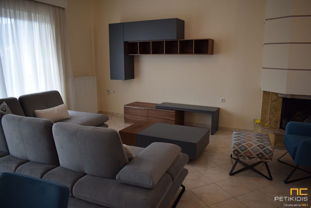 Κλασική Τραπεζαρία Σύνθεση Τηλεόρασης από Ξύλο Καρυδιάς