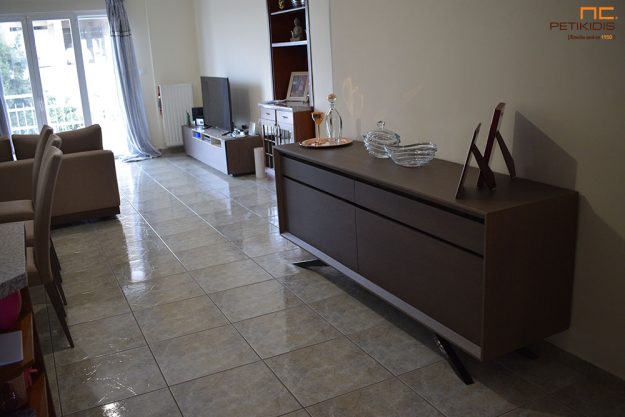 Κλασική Τραπεζαρία DSC 1202