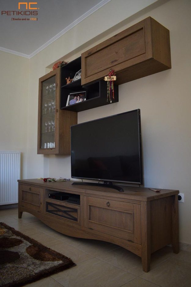 Κλασική Τραπεζαρία Ρουστίκ Σύνθεση Τηλεόρασης