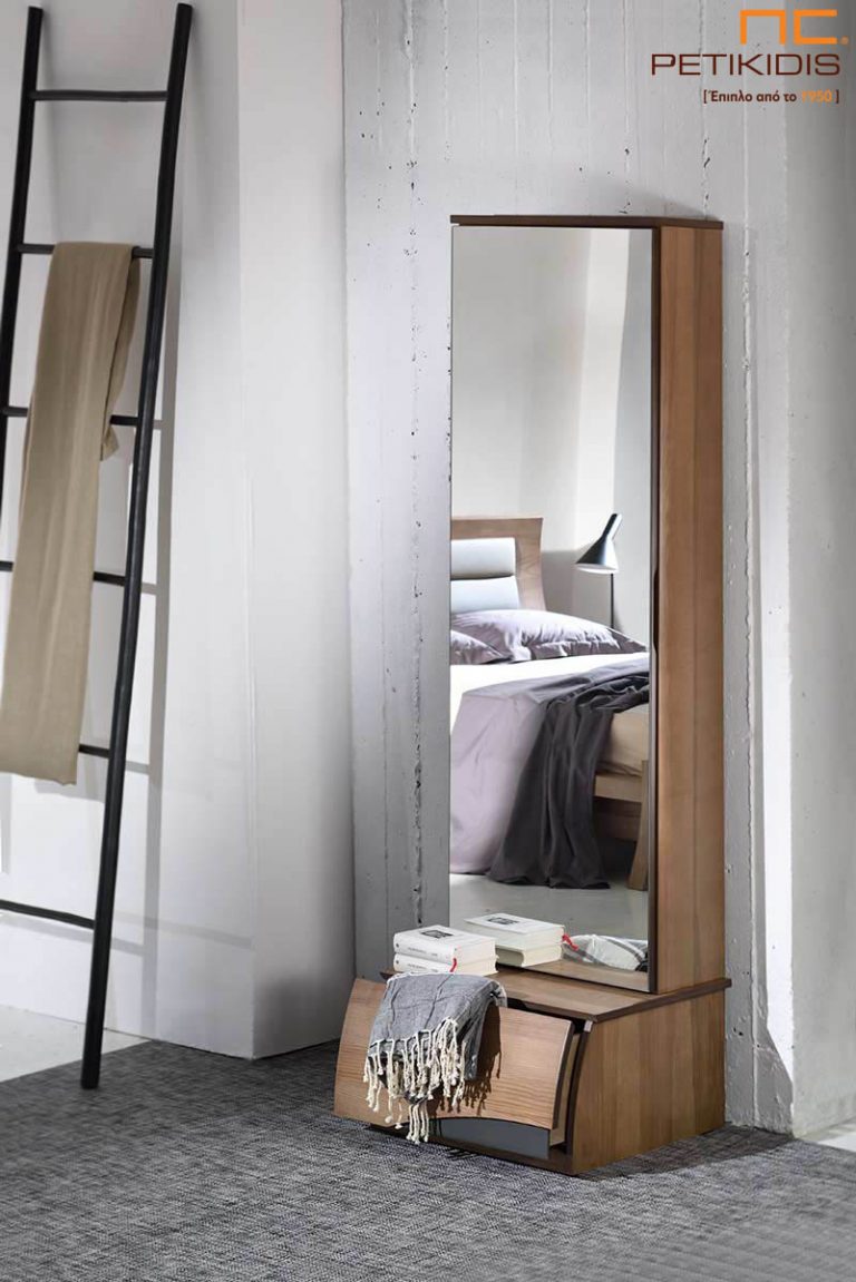 kathrepths oloswmos me apothikeutiko xwro join sara elia