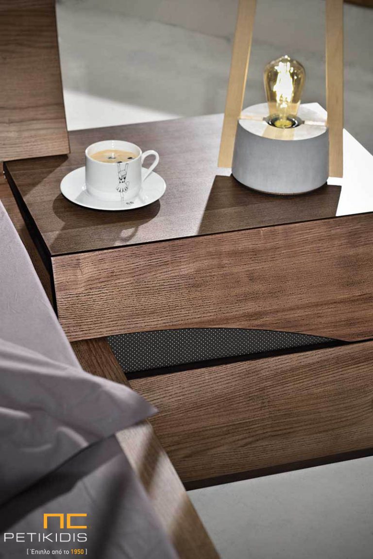 krebatokamara join sara more dark xulo elia texnoderma sto kefalari leptomeria komodinou