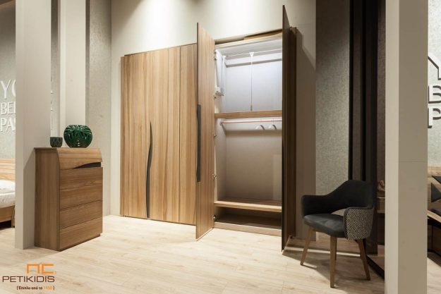 Κλασική Τραπεζαρία ntoulapa join anoigomenh 5