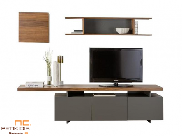 Σύνθεση Point από ξύλο καρυδιάς και λάκα. Ιδιαίτερο χαρακτηριστικό η ασύμμετρη βάση της τηλεόρασης.