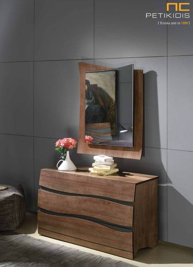 toualeta kathrepths join electra elia more dark