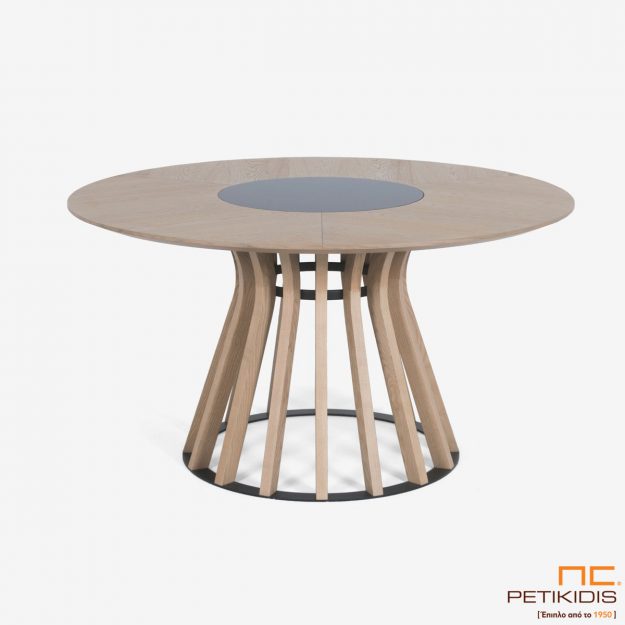 Το Cludo είναι ένα υπέροχο χειροποίητο, στρόγγυλο τραπέζι με βάση κατασκευασμένη από μασίφ ξύλο μέλιου. Επιλέξτε την επιφάνεια με κεραμικό ή ξύλο, ανάλογα με τι ανάγκες της εσωτερικής σας διακόσμησης. Δυνατότητα επιλογής χρωμάτων. Κατάλληλο τόσο για οικιακή αλλά και για επαγγελματική χρήση.