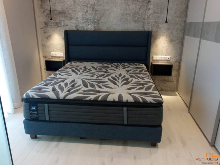 Ένα Μικρός «ΜΕΓΑΛΟΣ» Χώρος στην Παραλία Λουτρακίου