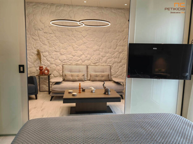 Κλασική Τραπεζαρία Real Flat Case Study Loutraki-00001