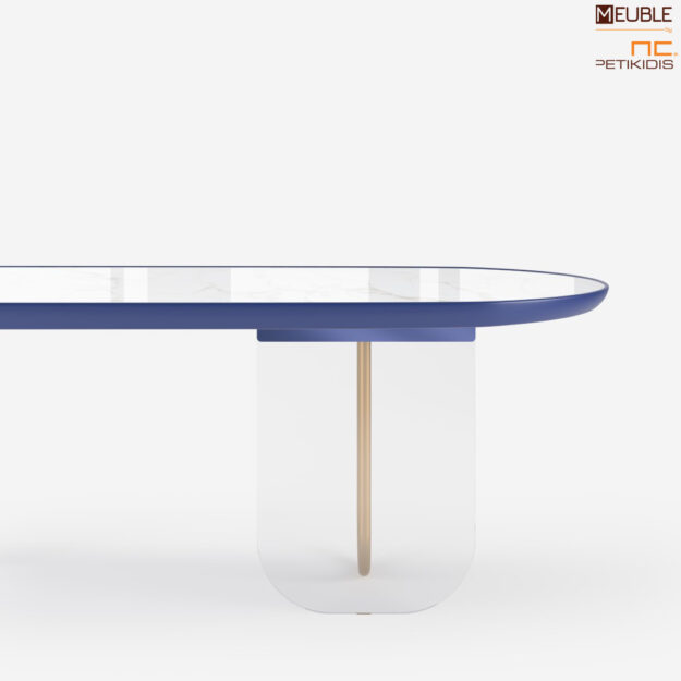 Κλασική Τραπεζαρία Λεπτομέρεια. Το τραπέζι RIDEAU σχεδιάστηκε από το Ιταλικό design studio DEBONADEMEO. Ο συνδυασμός λάκας, μετάλλου, κεραμικής επιφάνειας και κρυστάλλου δημιουργεί ένα προϊόν που ξεχωρίζει για το design και την κατασκευή του. Υπάρχει δυνατότητα επιλογής χρωμάτων.