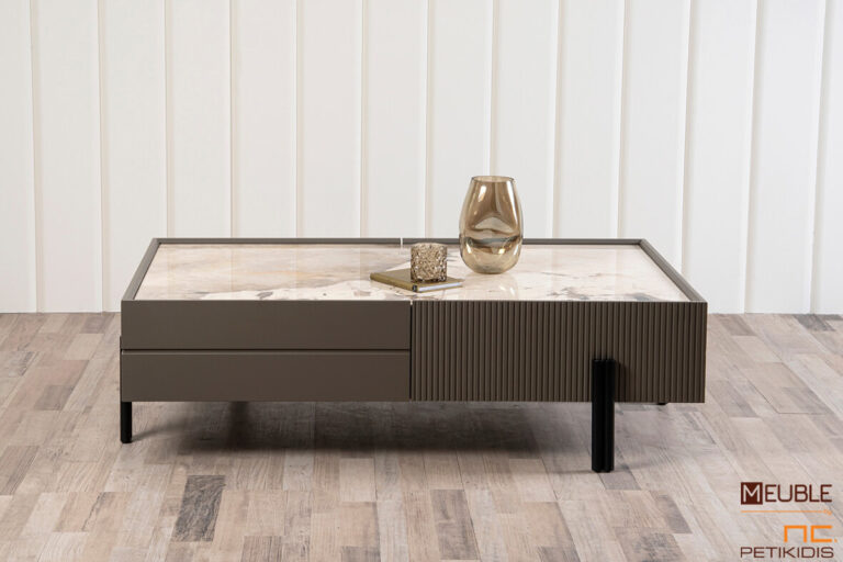 Τραπεζάκι Tender από λακα με κεραμικό καπάκι και μεταλλικά πόδια. Διαθέτει συρτάρι. Μοντέρνο και minimal. Κατασκευάζεται με ποικιλία χρωμάτων και διατάσεων.