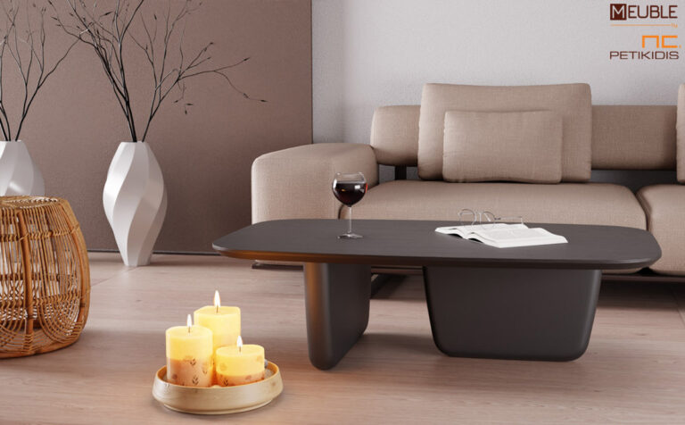 Τραπεζάκι σαλονιού Zuka σε μοντέρνο στυλ με βάση σε καφέ λάκα ματ και καπάκι από ξύλο δρυς. Υπάρχει η δυνατότητα αλλαγής υλικών και επιλογής χρωμάτων ανάμεσα από μία μεγάλη γκάμα.