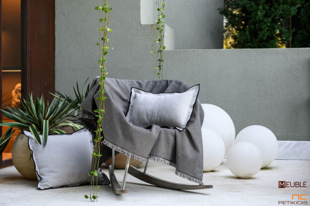 Ριχτάρι Original Art.2192479 Χρώμα Black Beige Μία συλλογή με βάση το βαμβάκι, που προσφέρει μια μεγάλη ποικιλία χρωμάτων ως ασορτί πρόταση στα ριχτάρια και είναι διαθέσιμα σε 3 μεγέθη. a.180x180cm b.180x300cm c.180x240cm Σειρά cotton: 80%cot - 20%pol