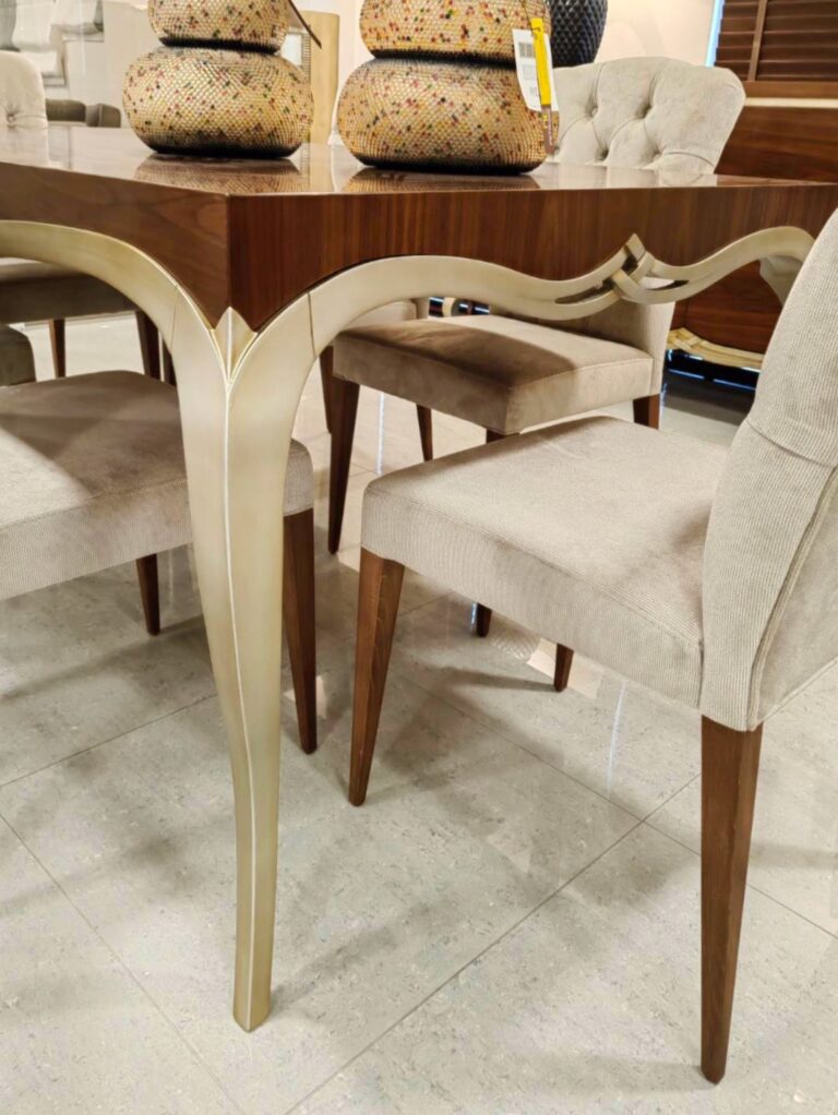 Σετ τραπέζι, 6 καρέκλες & μπουφέ Miranda από 6480€ >> 3240€ (-50%)