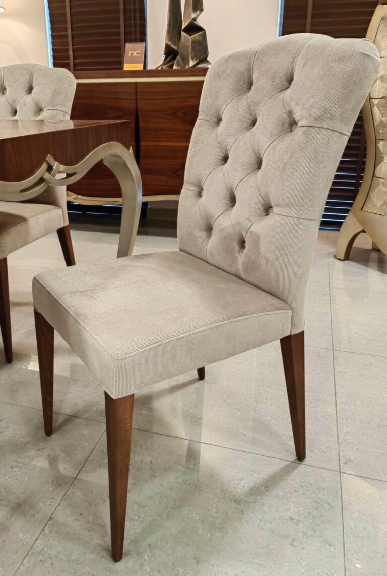 Σετ τραπέζι, 6 καρέκλες & μπουφέ Miranda από 6480€ >> 3240€ (-50%)