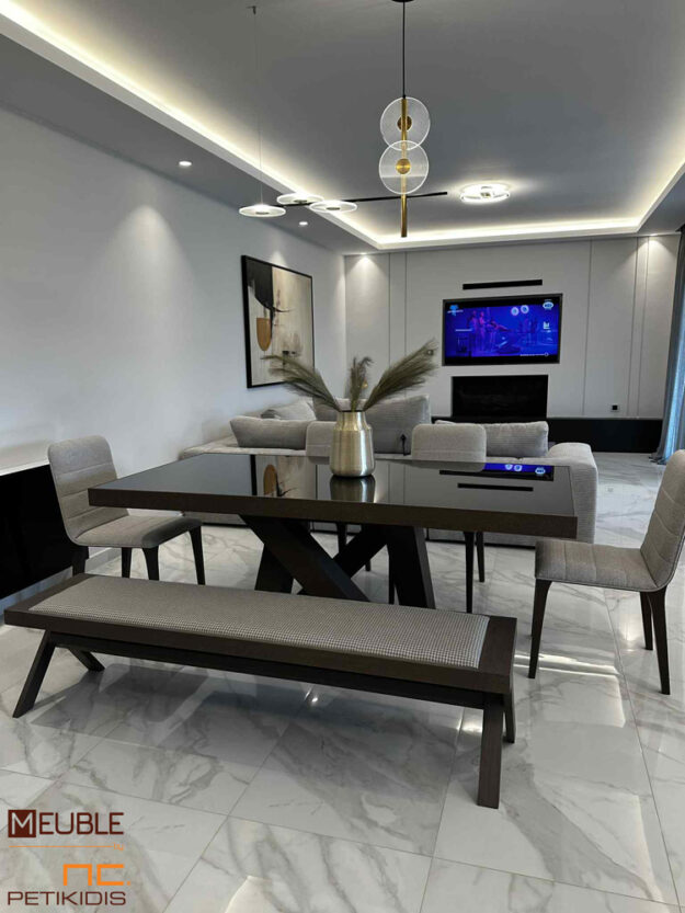 Κλασική Τραπεζαρία Το Νέο Σπίτι μιας Παιδικής Φίλης - Ολοκληρωμένη Πρόταση Διακόσμησης