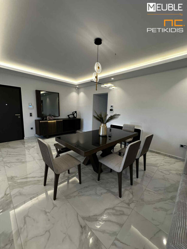 Κλασική Τραπεζαρία Το Νέο Σπίτι μιας Παιδικής Φίλης - Ολοκληρωμένη Πρόταση Διακόσμησης